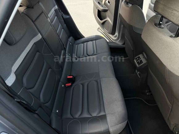 Galeriden Citroen C4 1.2 PureTech Shine 2021 Model Osmaniye