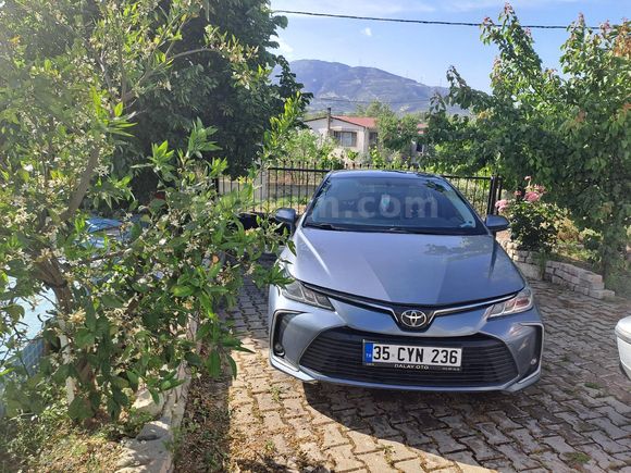 Sahibinden Toyota Corolla 1.5 Dream 2021 Model