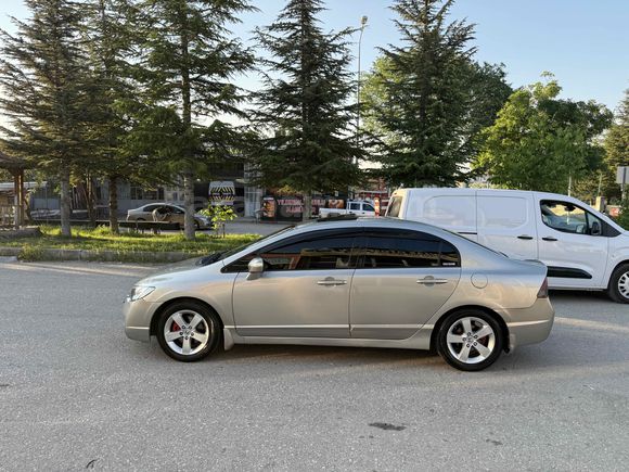 Sahibinden Honda Civic 1.6i VTEC Elegance 2007 Model 