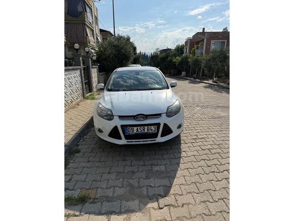 Sahibinden Bakımlı Değişensiz Sony Ses Sistemli Ford Focus Titanyum 