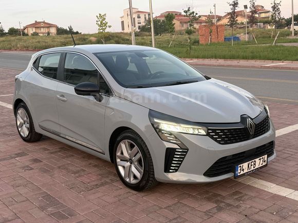 Sahibinden Renault Clio 1.0 TCe Evolution 2024 Model 
