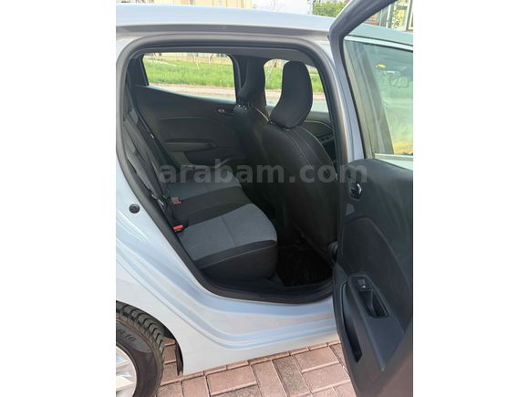 Sahibinden Renault Clio 1.0 TCe Evolution 2024 Model 
