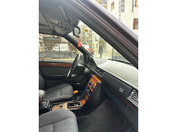 Sahibinden Mercedes - Benz E 200 1995 Model 