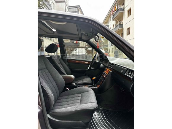 Sahibinden Mercedes - Benz E 200 1995 Model 