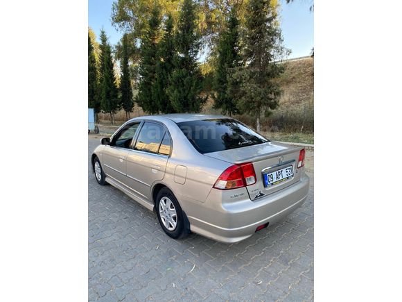 Sahibinden Honda Civic 1.6i VTEC LS 2004 Model