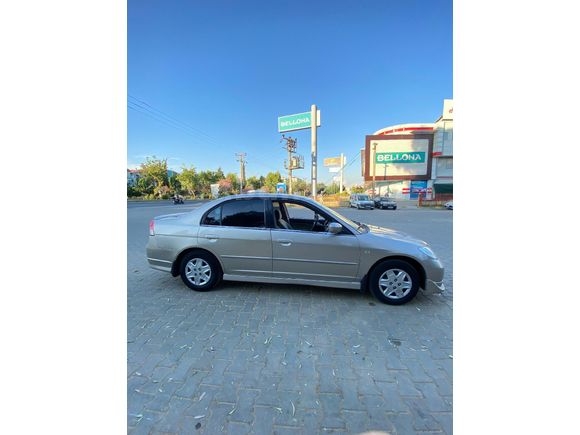 Sahibinden Honda Civic 1.6i VTEC LS 2004 Model