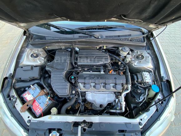Sahibinden Honda Civic 1.6i VTEC LS 2004 Model