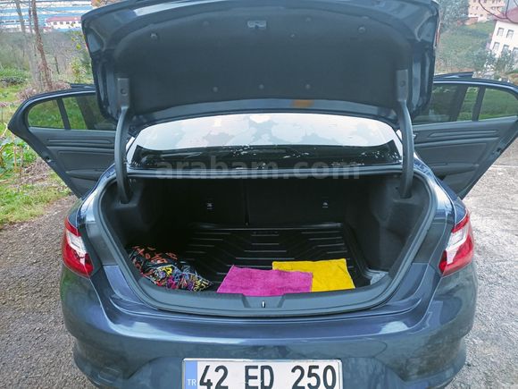 Sahibinden Renault Megane 1.3 TCe Joy 2021 Model