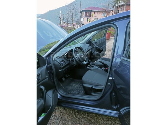 Sahibinden Renault Megane 1.3 TCe Joy 2021 Model