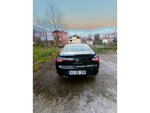 Sahibinden Renault Megane 1.3 TCe Joy 2021 Model