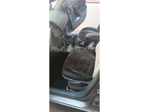 Sahibinden Renault Megane 1.6 Authentique 2004 Model