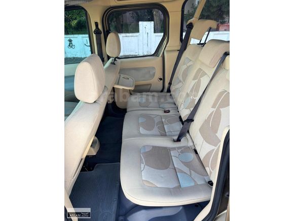 100.00 BİN PEŞİNAT İLE 36 AY SENET İMKANI 2010 FORD CONNET