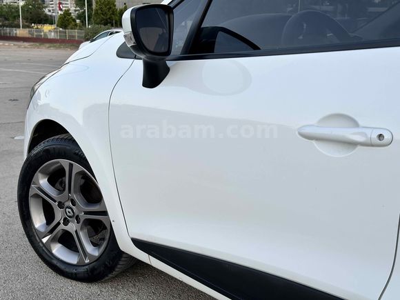 Galeriden Renault Clio 1.5 dCi Touch 2019 Model Gaziantep