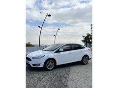 Sahibinden Ford Focus 1.6 TDCi Trend X 2015 Model  235.000 km Beyaz