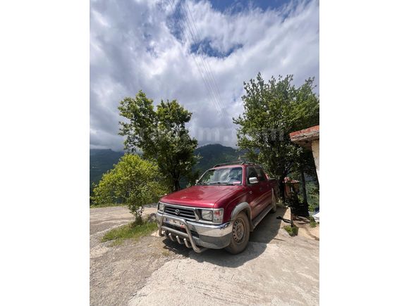 Sahibinden Toyota Hilux 2.4 D 2000 Model