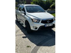 SsangYong Orjinal kazasız boyasız 2016 sonu trafiğe çıkışlı yeni seri Bakımları yapıldı 
