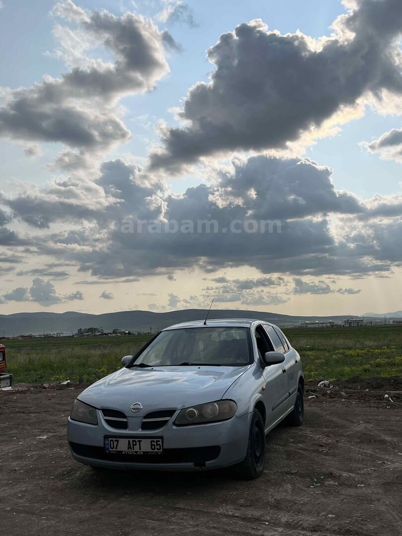 Sahibinden Nissan Almera 1.5 Visia 2004 Model 370.000 km Gri 4