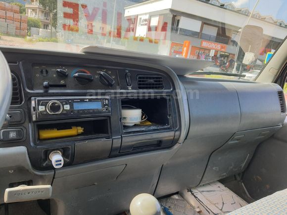 2000 Mitsubishi canter FE 635 damperli