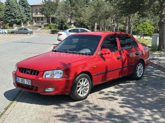 Sahibinden Hyundai Accent 1.3 LX 2000 Model 