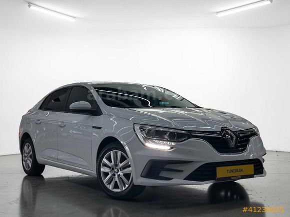TUNÇBİLEK OTOMOTİV - 2021 RENAULT MEGANE 1.3 TCE JOY EDC 140 HP