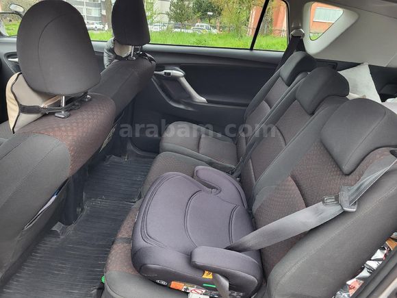 SON RAKAM 2010 TOYOTA VERSO