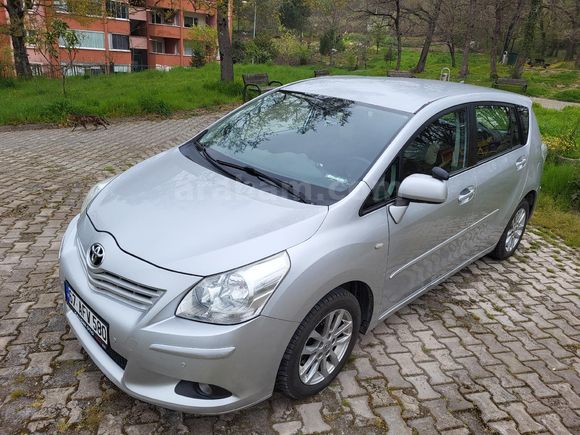 SON RAKAM 2010 TOYOTA VERSO