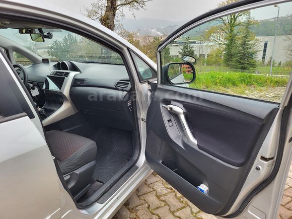 SON RAKAM 2010 TOYOTA VERSO