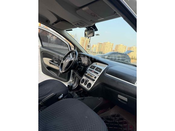 Sahibinden Fiat Linea 1.3 Multijet Active Plus 2010 Model  280.000 km Diğer