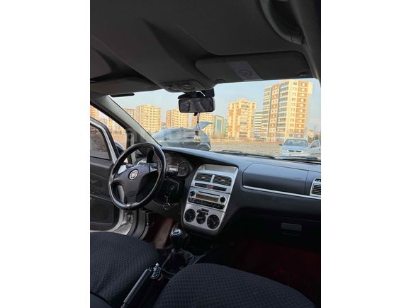 Sahibinden Fiat Linea 1.3 Multijet Active Plus 2010 Model  280.000 km Diğer