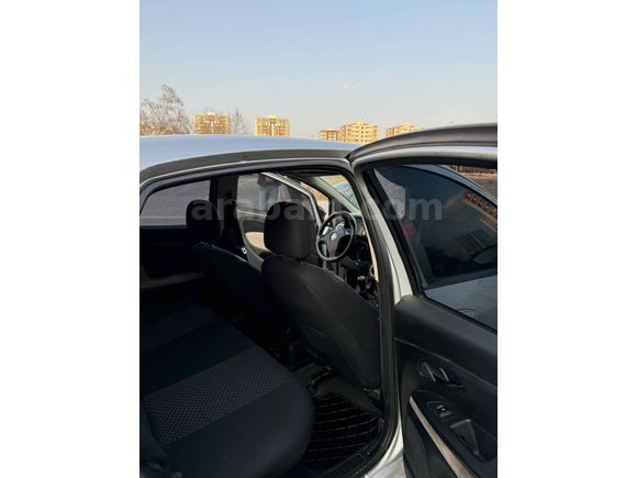 Sahibinden Fiat Linea 1.3 Multijet Active Plus 2010 Model  280.000 km Diğer