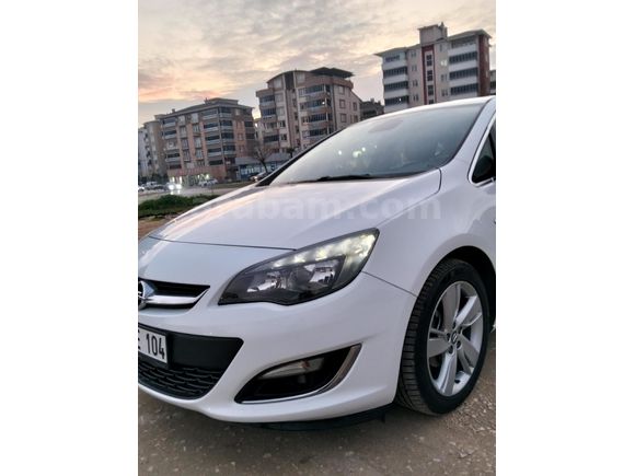 SAHİBİNDEN DEĞİŞENSİZ DİZEL ASTRA SPORT