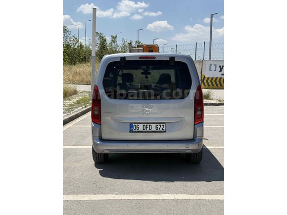 Sahibinden Opel Combo 1.5 CDTI Ultimate 2022 Model 