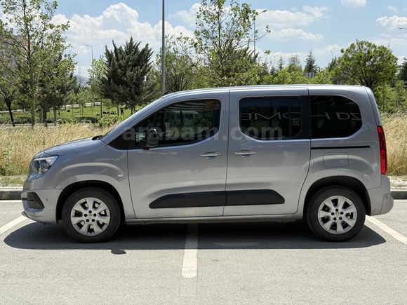 Sahibinden Opel Combo 1.5 CDTI Ultimate 2022 Model 