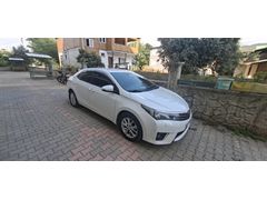 Sahibinden Toyota Corolla 1.6 Premium 2013 Model  İnci Beyazı Full+full