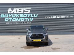 MBS BÜYÜKSOYLU'DAN 2023 MODEL TOYOTA HiLUX 2.4 ADVENTURE 4X4