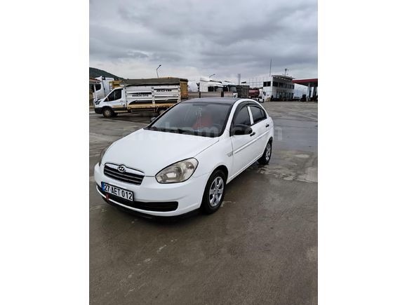 Sahibinden Hyundai Accent Era 1.5 CRDi-VGT Team 2011 Model