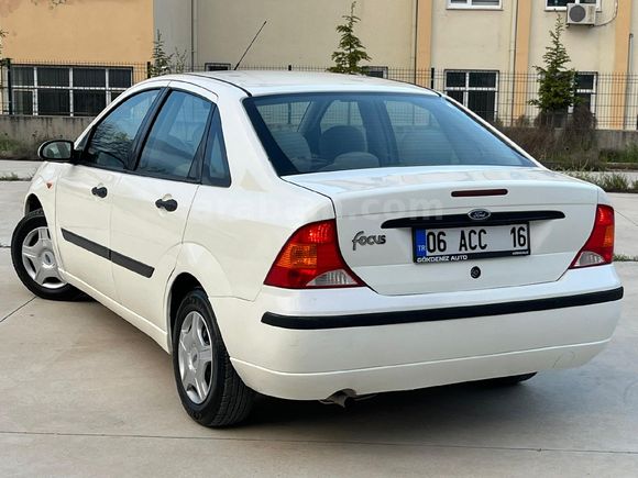 Sahibinden Ford Focus 1.6 Comfort 2004 Model