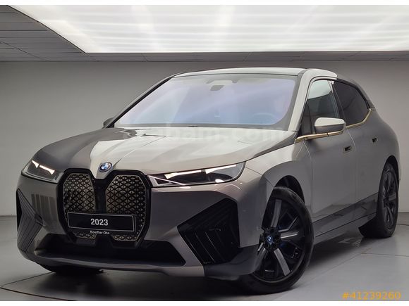 KOSİFLER OTO BOSTANCI BMW İX (TİCARİ KARTLARA 12 AY TAKSİT)