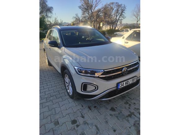 İlk Sahibinden Volkswagen T-Roc 1.5 TSI Style 2023 Model