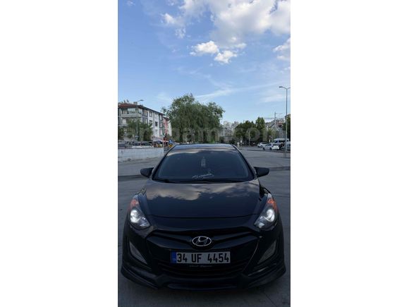 Sahibinden Hyundai i30 1.6 CRDi Style 2013 Model 