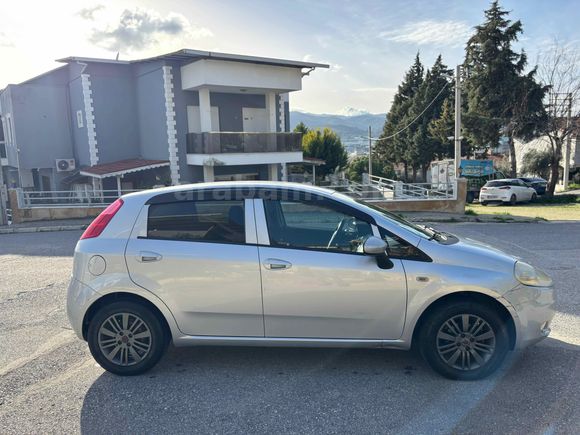 Sahibinden Fiat Punto 1.4 Dynamic 2011 Model 
