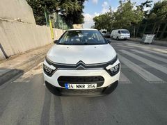Sahibinden Citroen C3 1.2 PureTech Feel 2021 Model İstanbul 48.500 km Beyaz