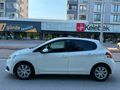 2018 MODEL PEUGEOT 208 HATASIZ EMSALSİZ TEMİZLİKTE KM 48 BİNDE