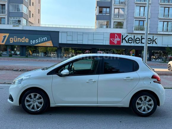 2018 MODEL PEUGEOT 208 HATASIZ EMSALSİZ TEMİZLİKTE KM 48 BİNDE