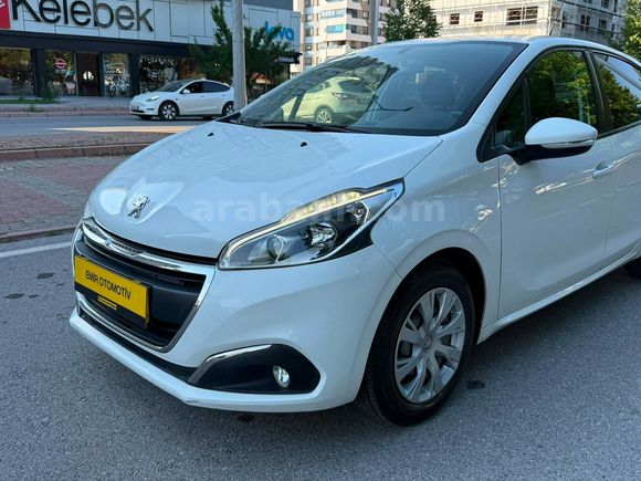 2018 MODEL PEUGEOT 208 HATASIZ EMSALSİZ TEMİZLİKTE KM 48 BİNDE
