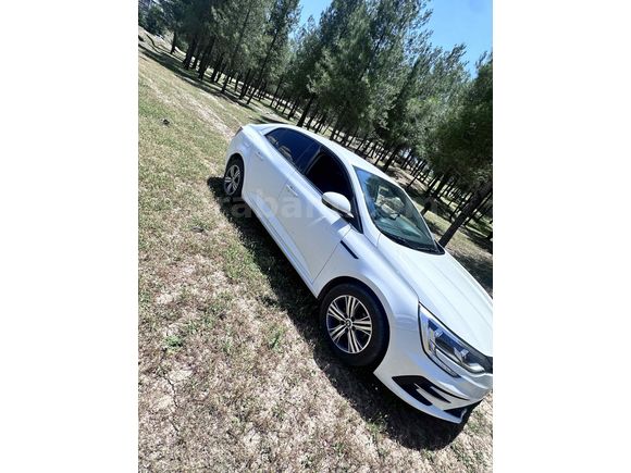 Sahibinden Renault Megane 1.3 TCe Touch 2023 Model 