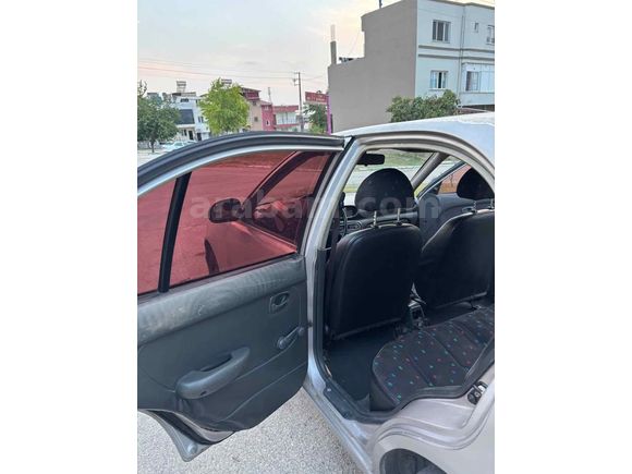 Sahibinden Hyundai Accent 1.3 LS 1998 Model 
