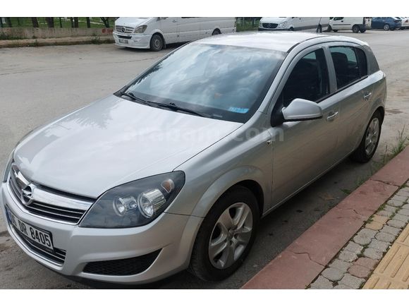 Sahibinden Opel Astra 1.6 Essentia 2012 Model