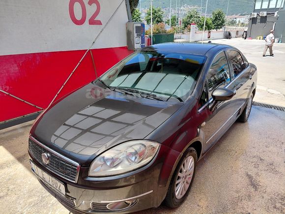 Sahibinden Tertemiz Değişen Boya yok Fiat Linea 1.3 Multijet Emotion 2008 Model    Füme