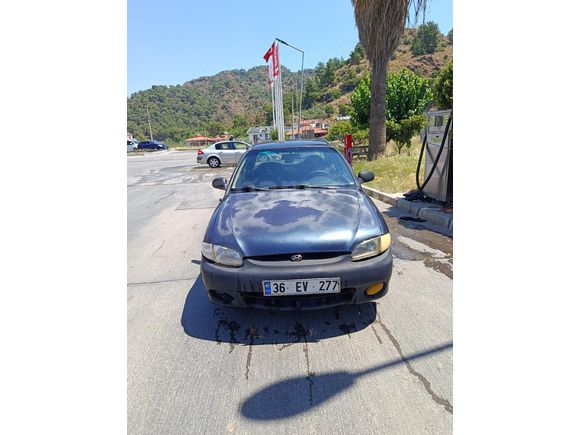 Sahibinden Hyundai Accent 1.5 GLS 2000 Model